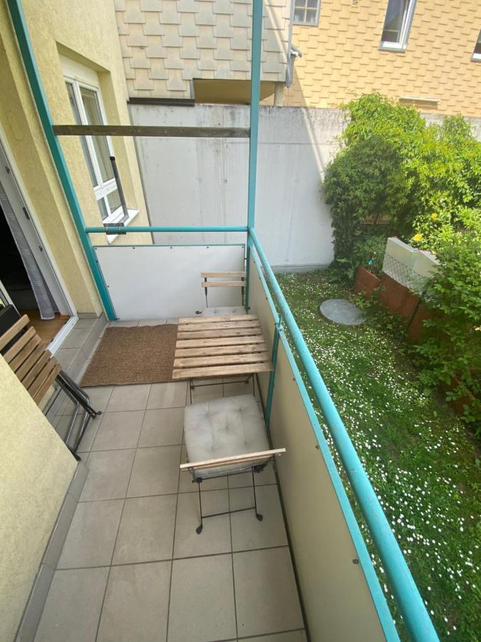 Cozy Apartment Close To Vienna Брун-ам-Гебирге Екстериор снимка